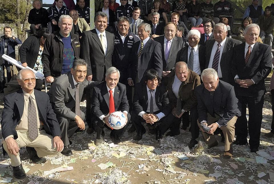 02-05-2011 Plan de infraestructura para el fútbol nacional chileno