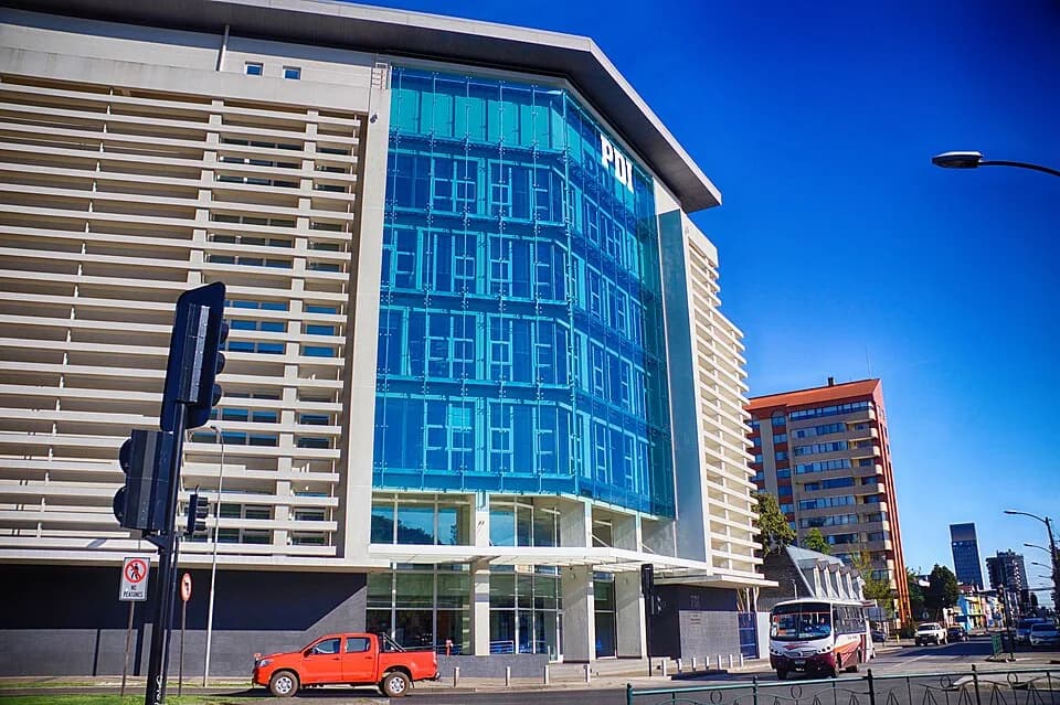 Edificio PDI Araucanía (37457388090)