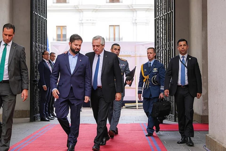 Boric pide autocrítica a la izquierda por miedo al qué dirán