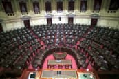 Ley antiencapuchados supera la Cámara y avanza al Senado